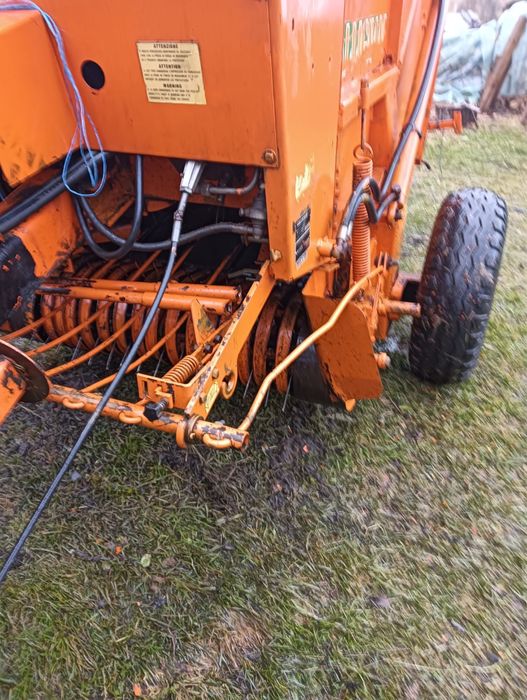 Presa de balotat rotunda