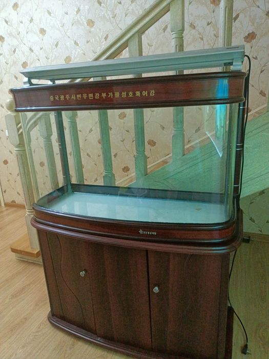 Аквариум на 200 литров