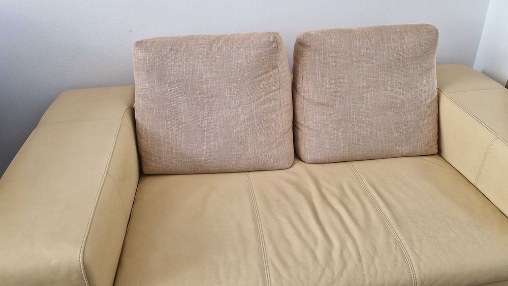 Canapele italiene de piele