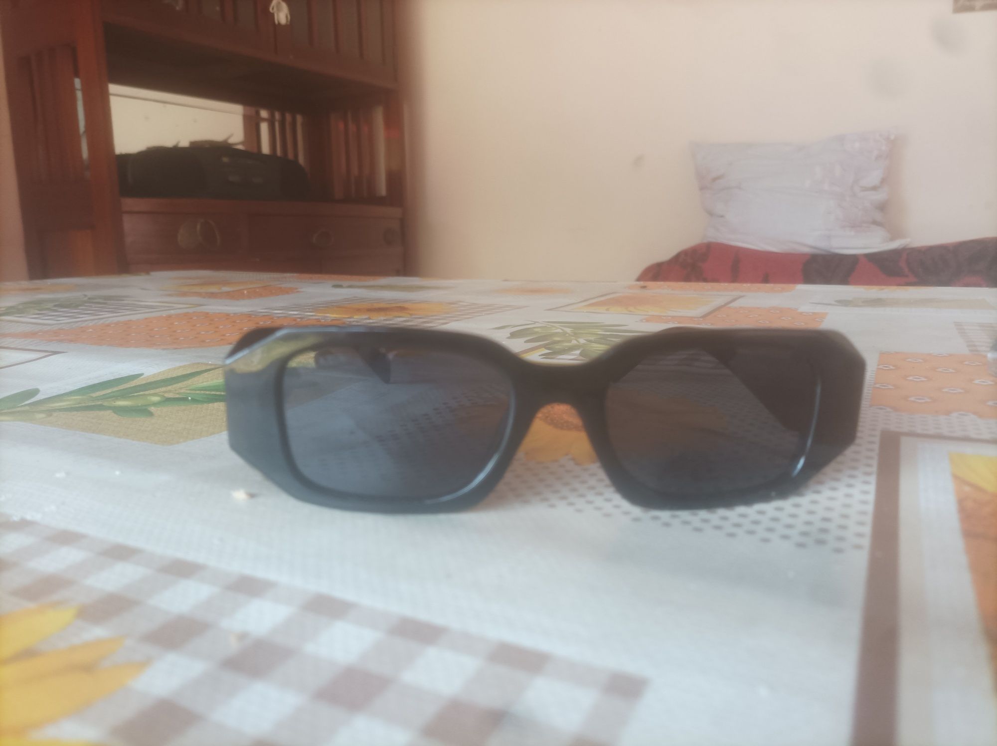 Ochelari de soare prada