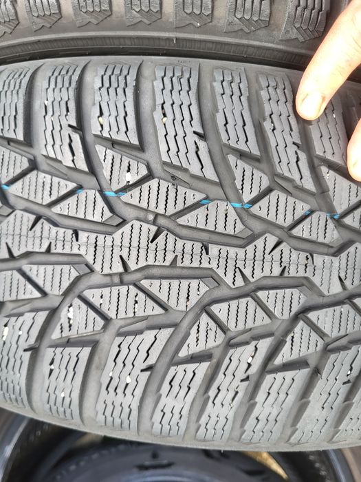 4бр 225/45/17 гумите са много запазени