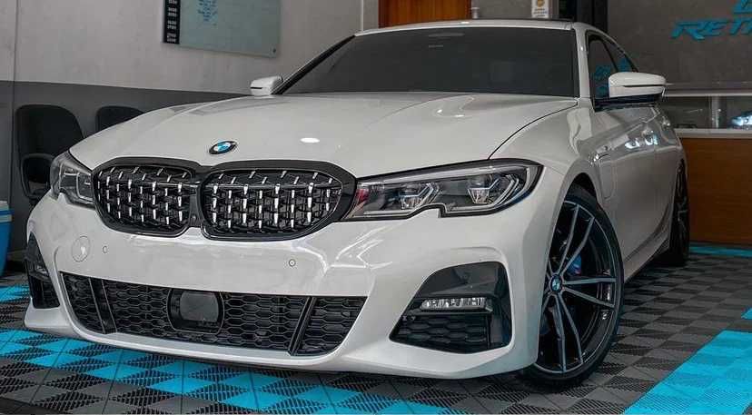 Grila Diamond Grile Nari Duble M Style BMW G20 G21, Negru Lucios Chrom
