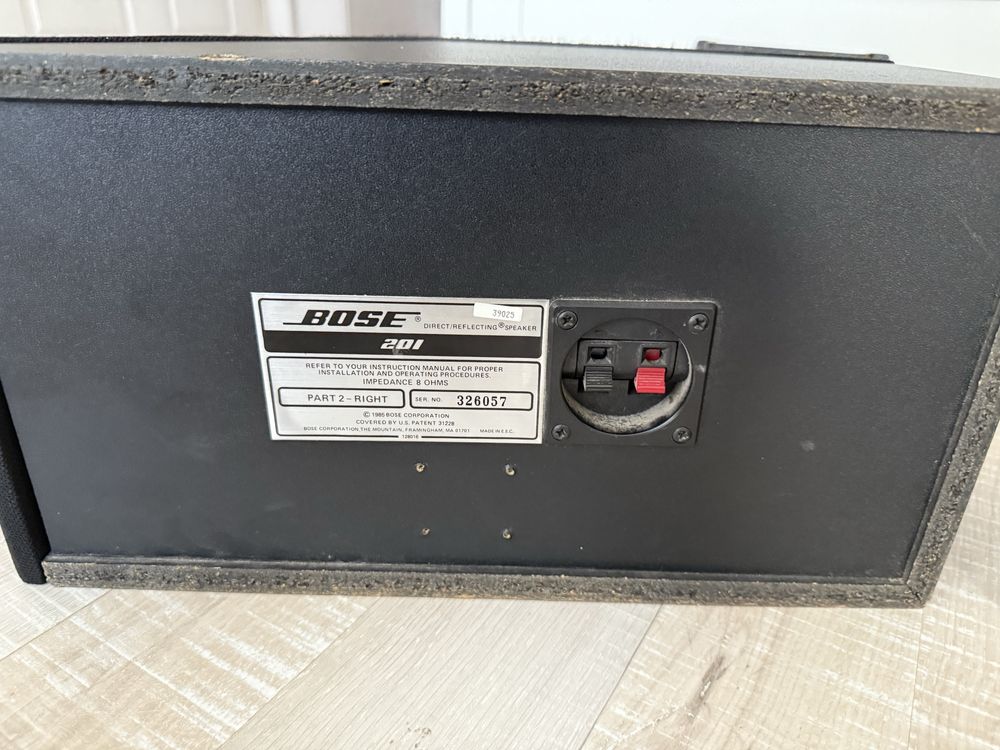 Тонколони bose 201