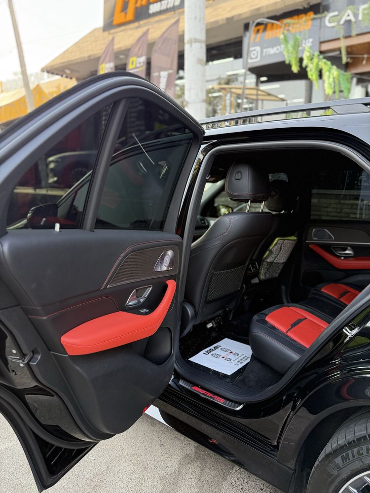Mersedes Benz AMG GLE 53