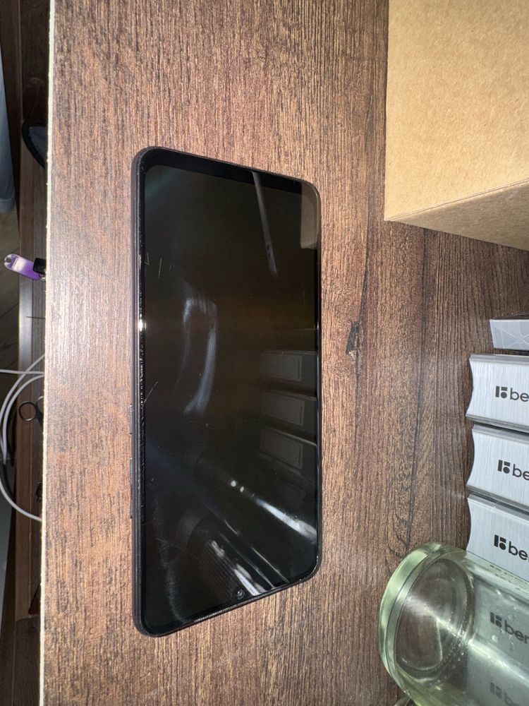Продается Vivo V21e