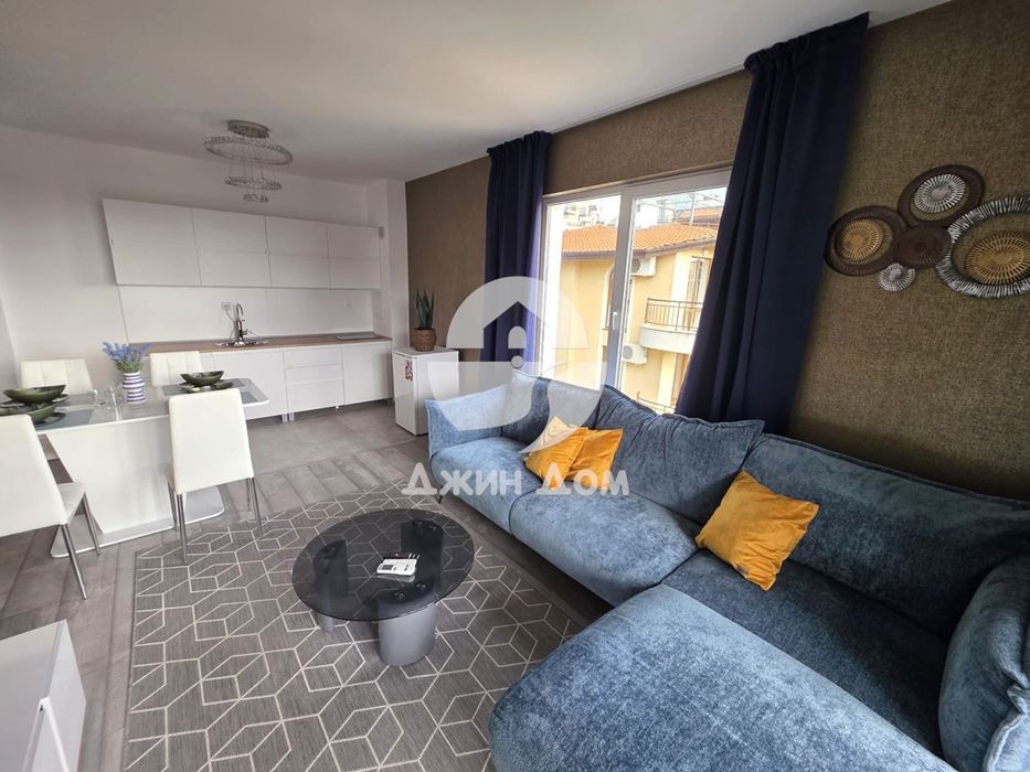 Продава се Двустаен апартамент в Свети Влас - 60 кв.м за 2000 €/кв.м - Снимка #3