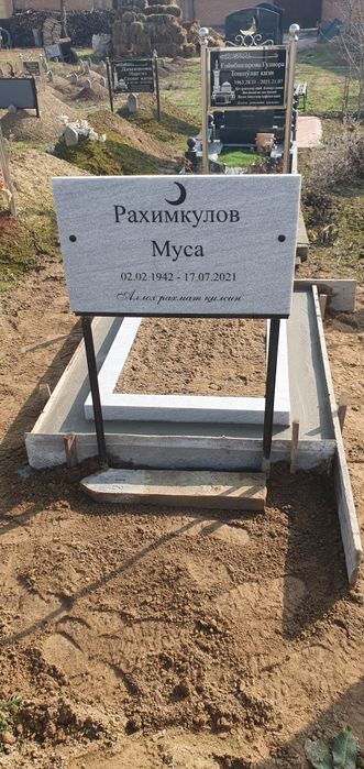 Qabr toshlari granit va marmardan