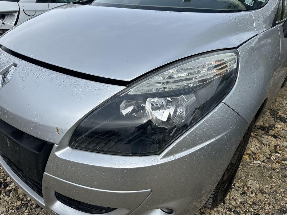 Фар/Фарове за Рено Сценик 3 след 2009г.!