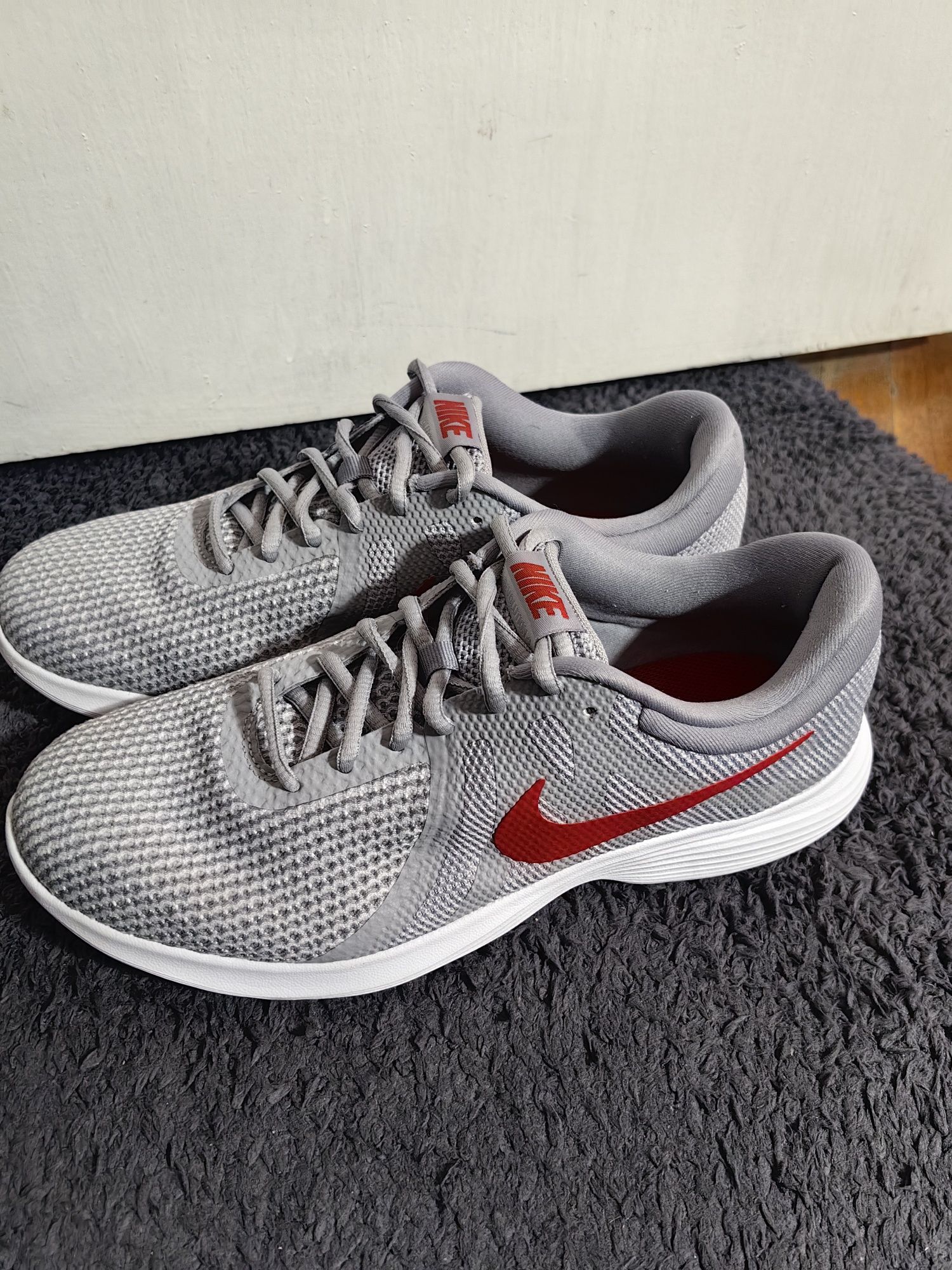 Nike, маратонки 42.5