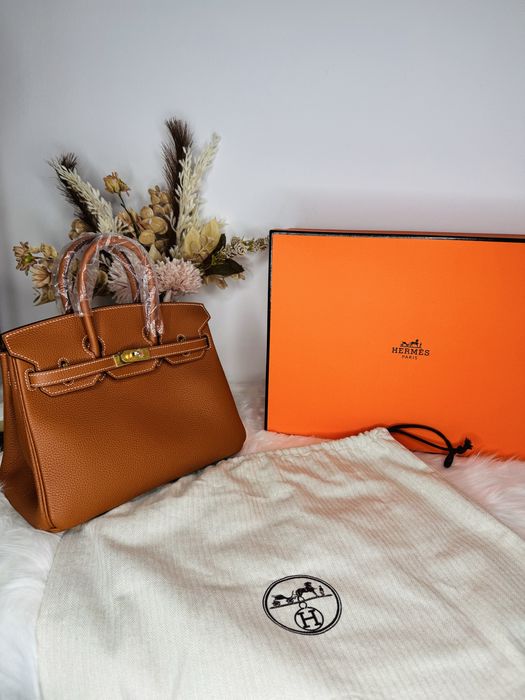 Geanta Hermes Birkin - piele naturala 100%, prezentare completa