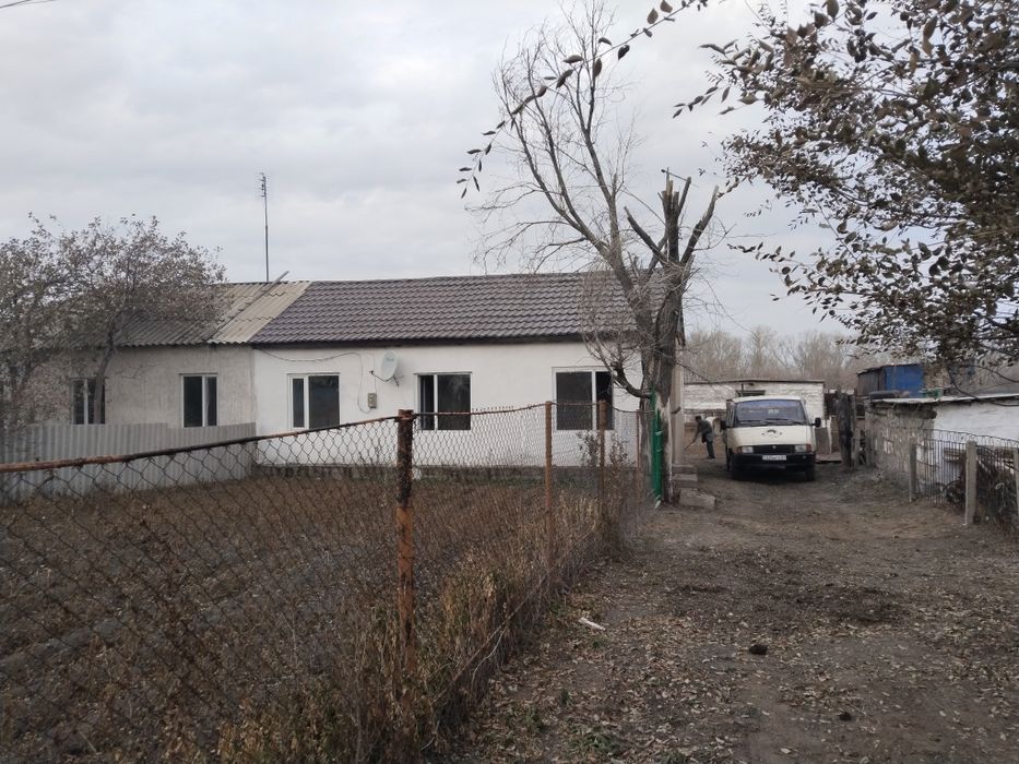 Продаётся дом в посёлки кызылкайын"Березняки"