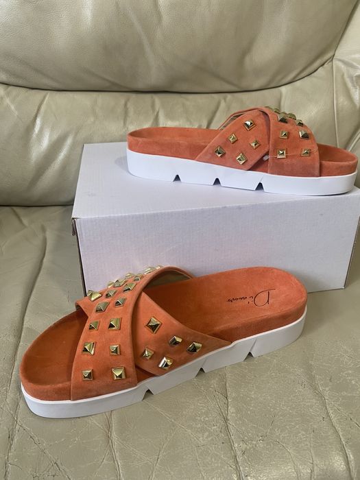 Di ' Nuovo - дизайнерски дамски чехли