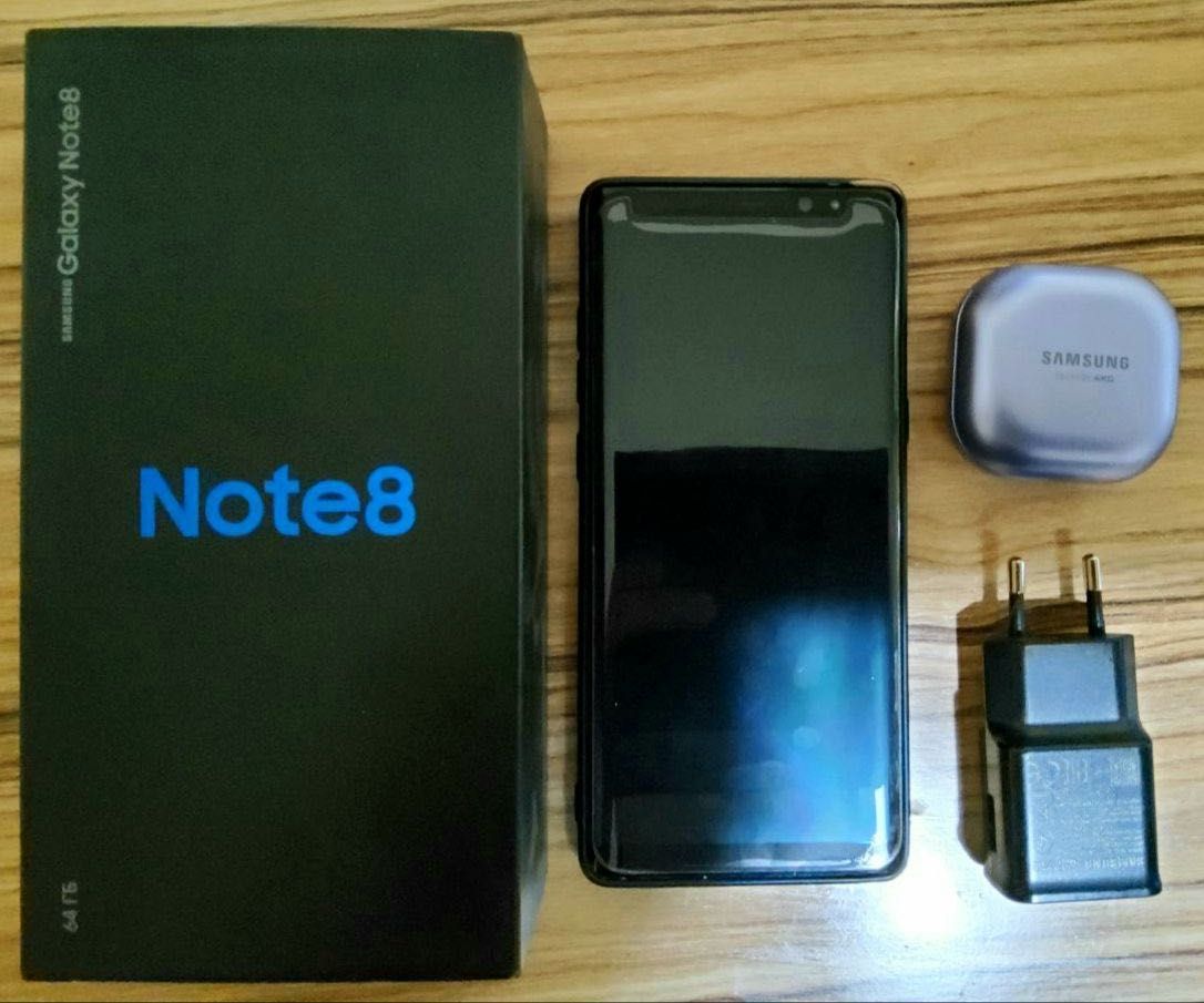 Samsung Galaxy Note8 + DeX