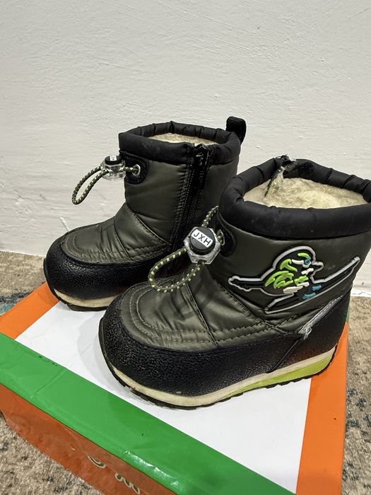 Зимняя детская обувь