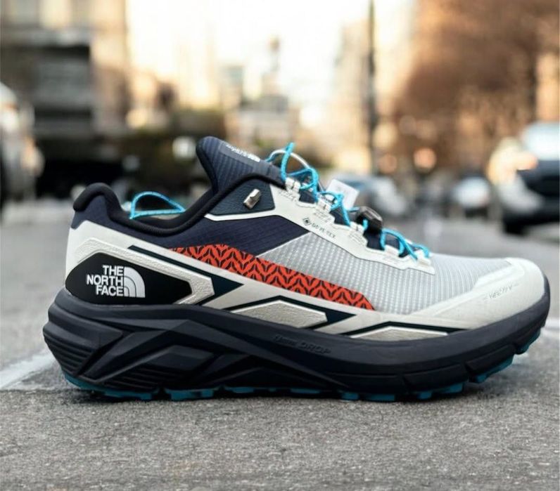 Кроссовки the north face