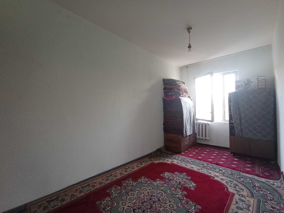 Продается 2 комнатная квартира на юнусабаде 8