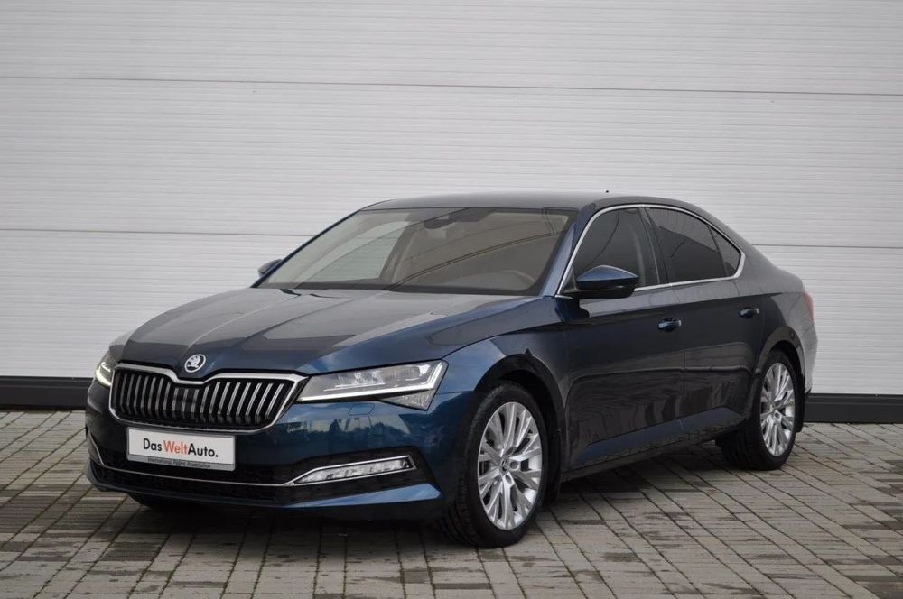Skoda Superb 190 CP DSG Matrix VirtualCockpit ACC Lane+SideAssist Canton Garantie