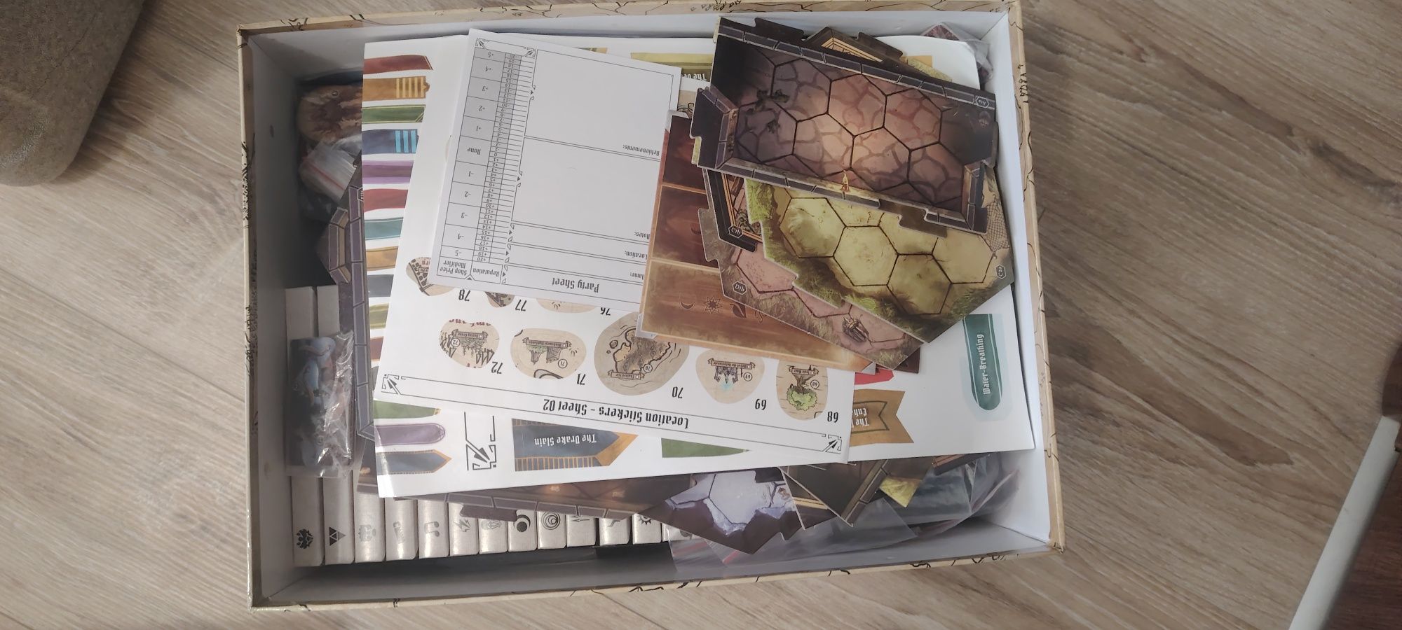Настолна игра Gloomhaven