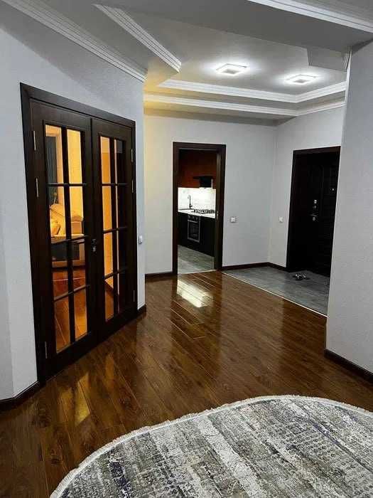 СРОЧНО!!Сдается Шикарная 3х ком Квартира Орентир Метро Новза 985*