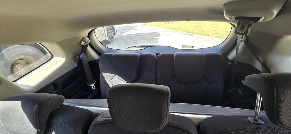 Kia Carens 2014  1,7diesel 7locurii Perfecta 152000km 100% realii