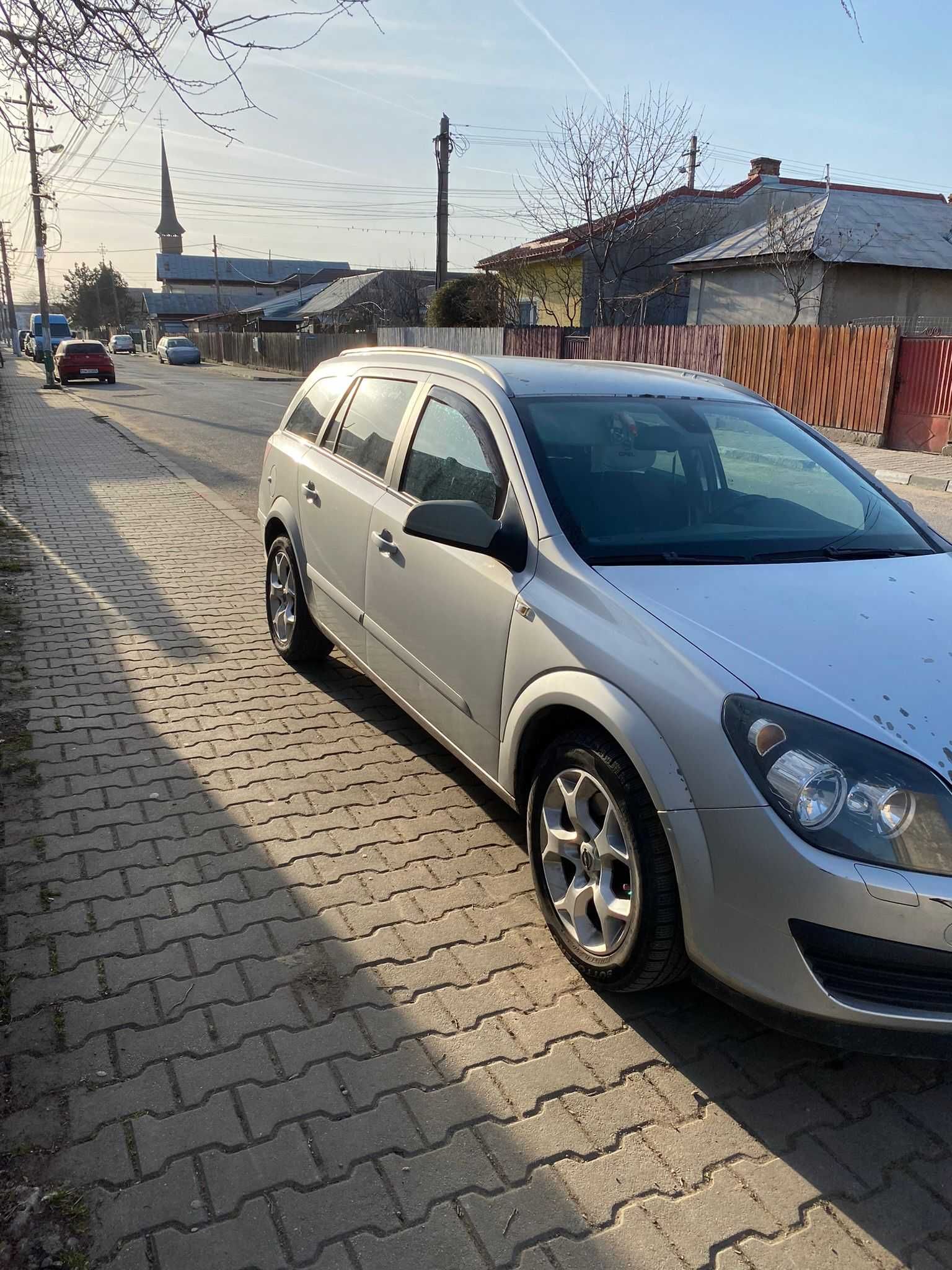 Opel Astra H 1.9 CDTI