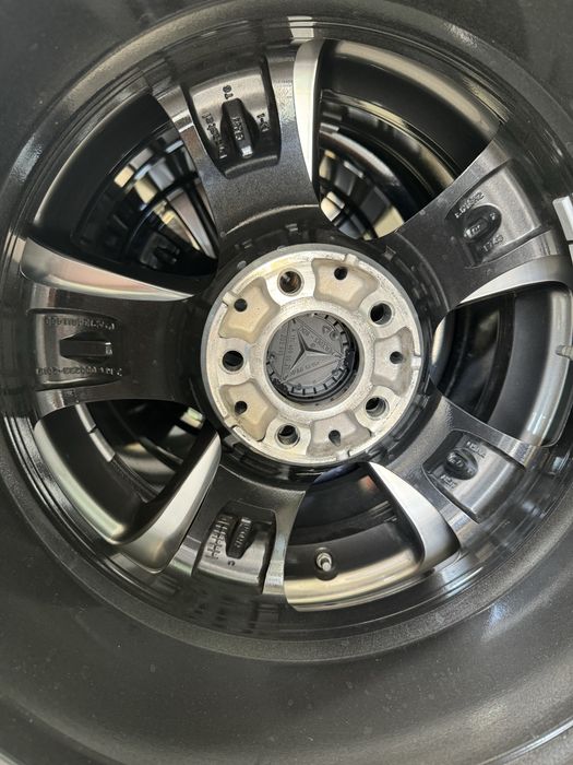 Roti Mercedes R18 anvelope vara 245/45R18 Michelin