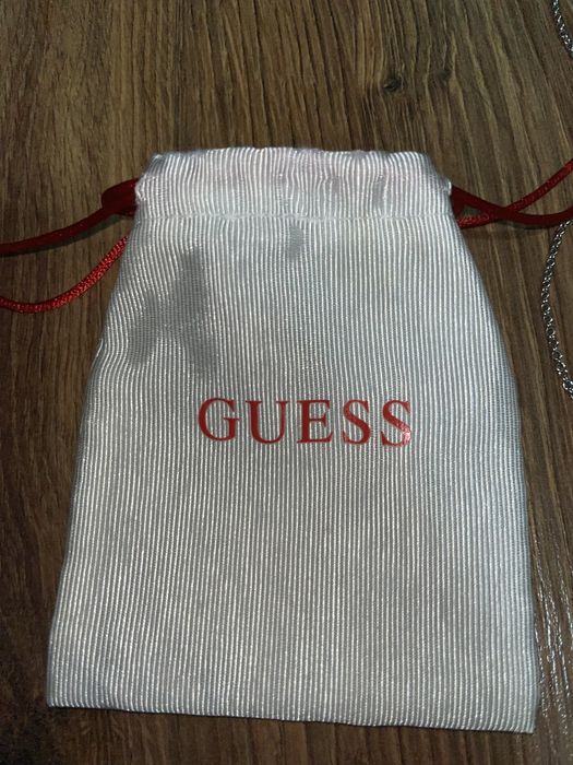 Colier GUESS din argint