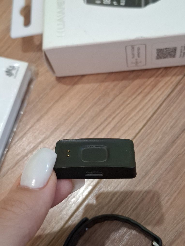 Смарт часовник Huawei Color Band A2