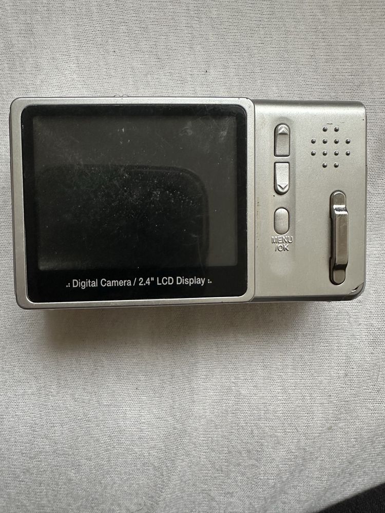 Фотоапарат Aiptek digital camera