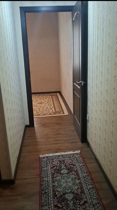 Бетонкадан 100 м.Корасу -6 массивда 1  хоналик квартира сотувда,1 этаж