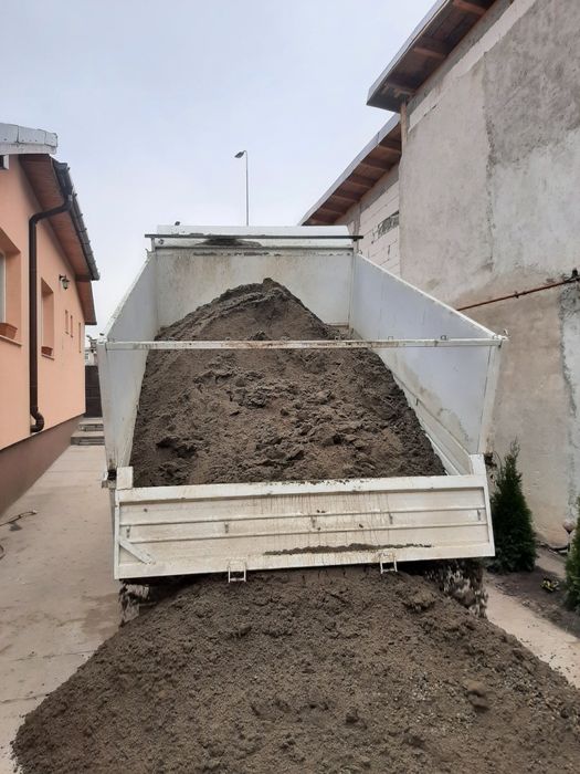 Transport marfa (nisip, sort, pamant) basculabil 3 parti