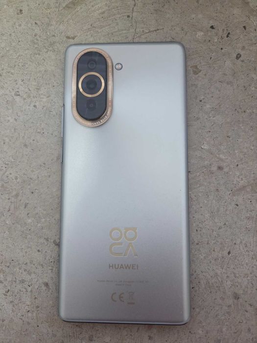 Телефон Huawei Nova 10 с подаръци