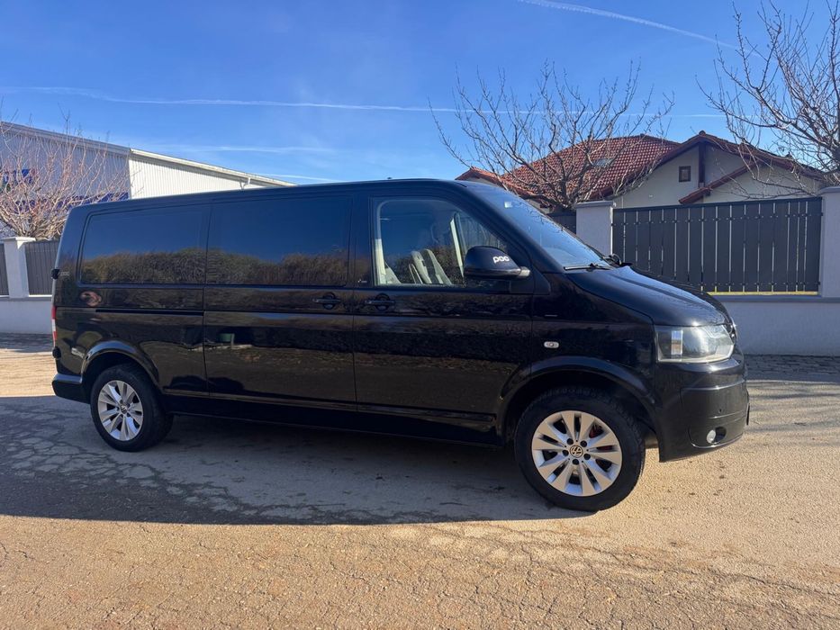 Volkswagen Caravelle T5