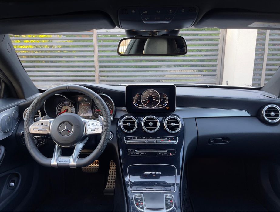 Mercedes-Benz C63 AMG V8 Bi-Tubo 476 CP SpeedShift MCT 7-Speed