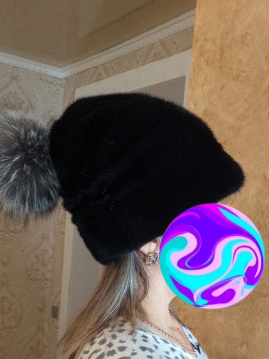 Продам шапку норковую женскую  новую модную стильную теплую с пампоном