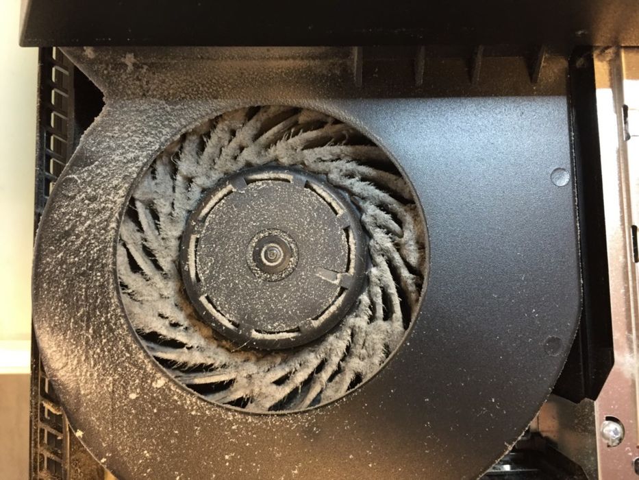 Service/Reparatii/Curatare Laptop sau Pc/ console+ service telefoane