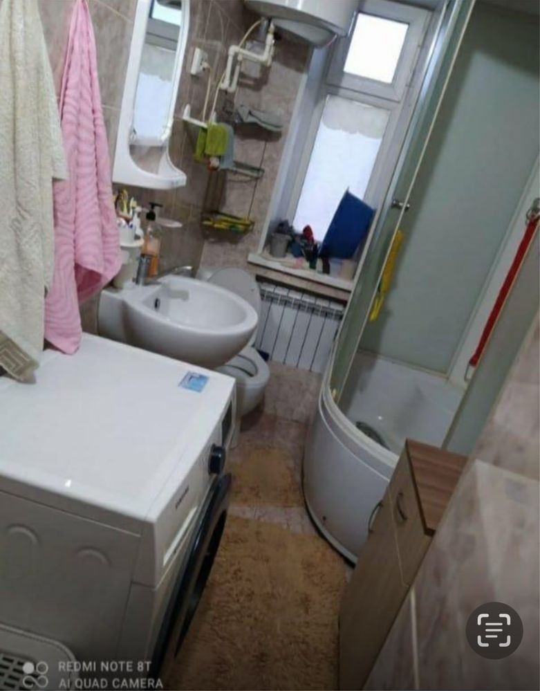 На подселение девушек 30000