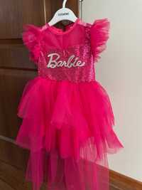 Продам платье Барби розовое на 3 года