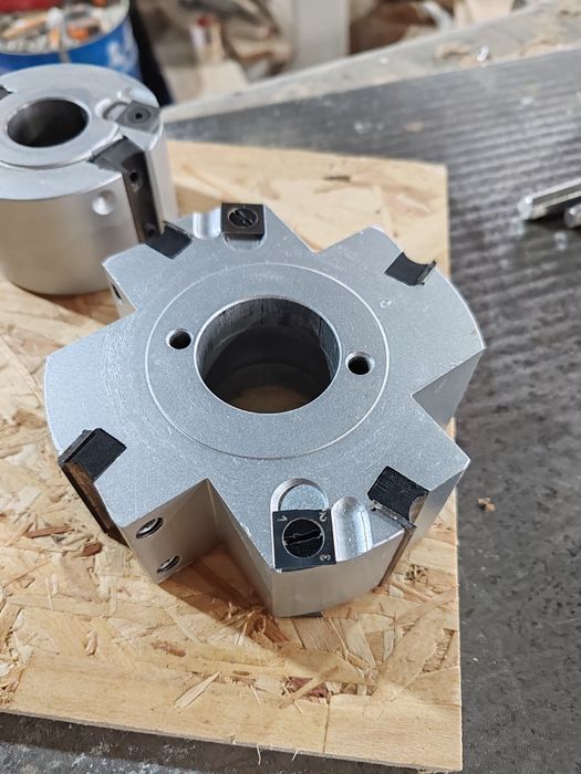 Freză drepte falțuri