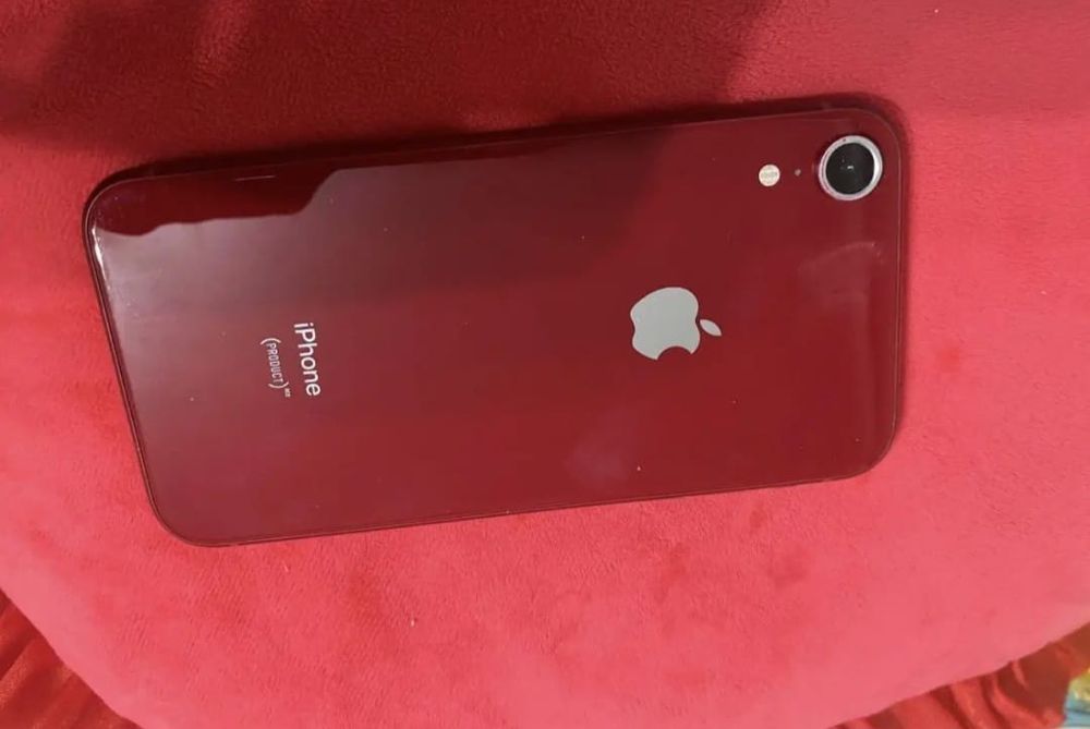 Айфон  XR  128gb