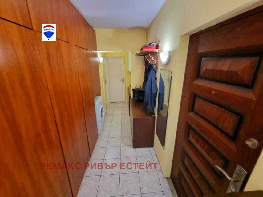 Продава се Двустаен апартамент в Русе, Родина 1 - 64 кв.м за 1368 €/кв.м - Снимка #8