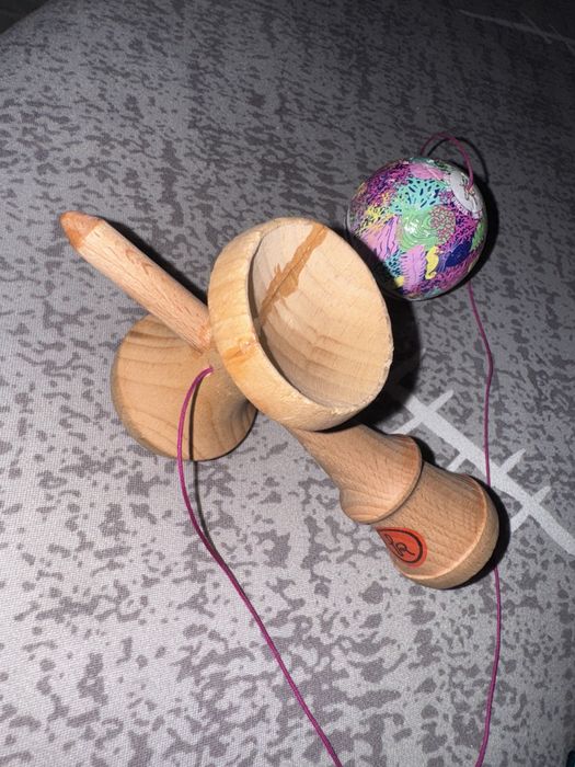 Kendama europa chatch the flow