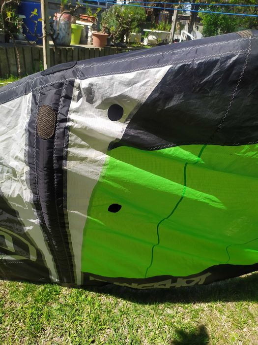 Крило за Кайт сърф Slingshot Rally 9m2