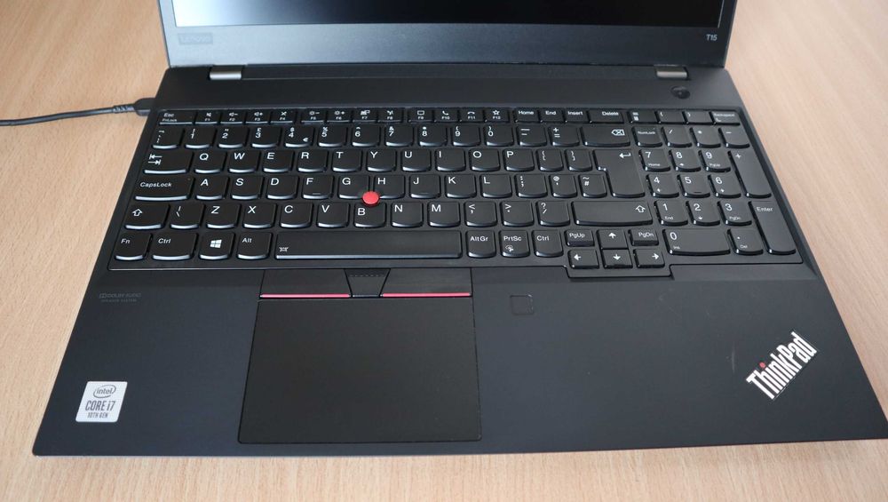 Lenovo ThinkPad T15 Nvidia MX330 IPS 15,6"/i7 10510U/512GB NVMe /32GB