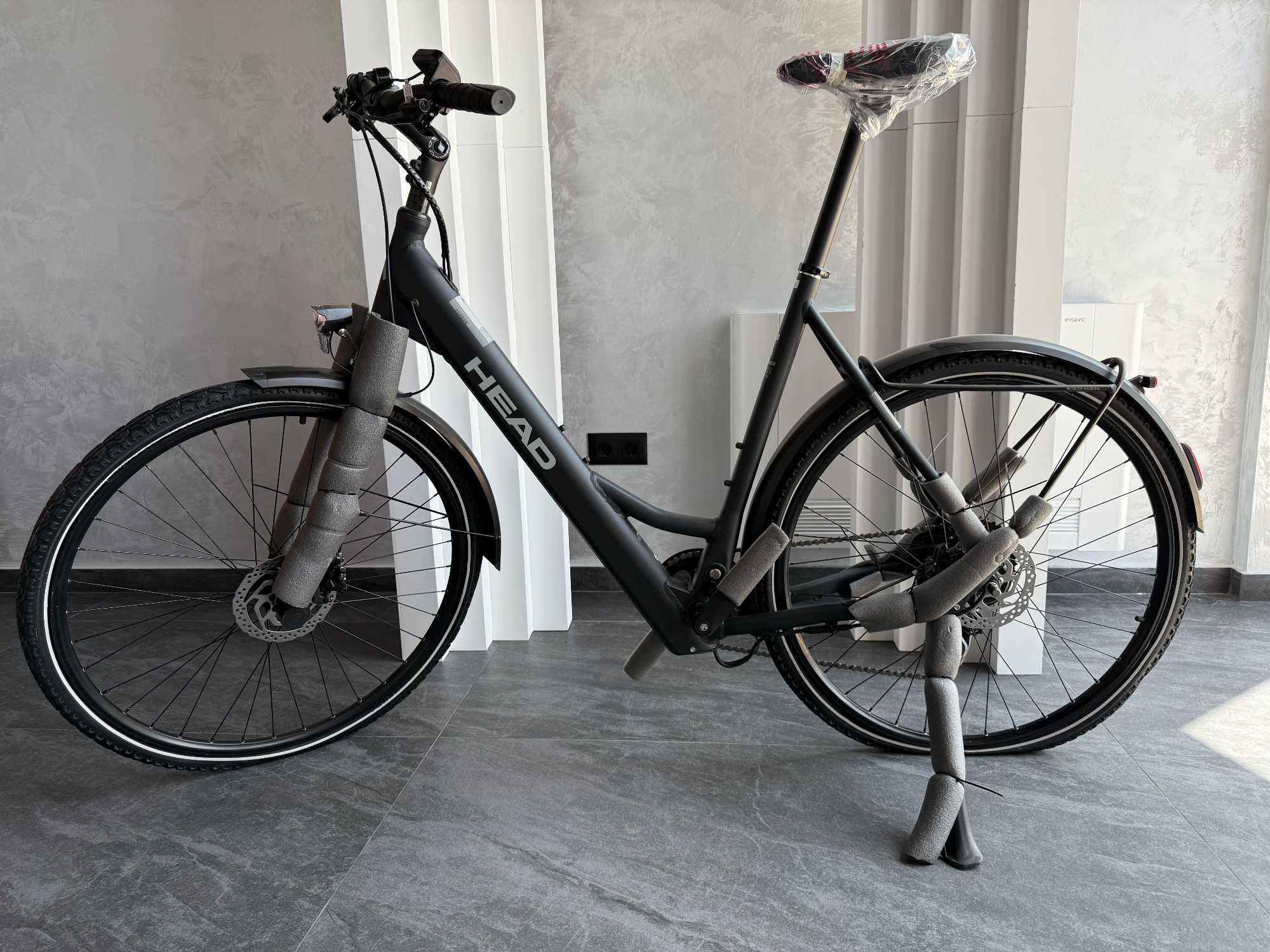 Електрически велосипед HEAD Urban Trinity – НОВ, с Shimano система