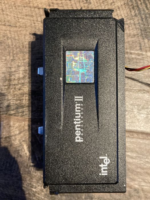 Pentium II 400 Mhz SL2U6