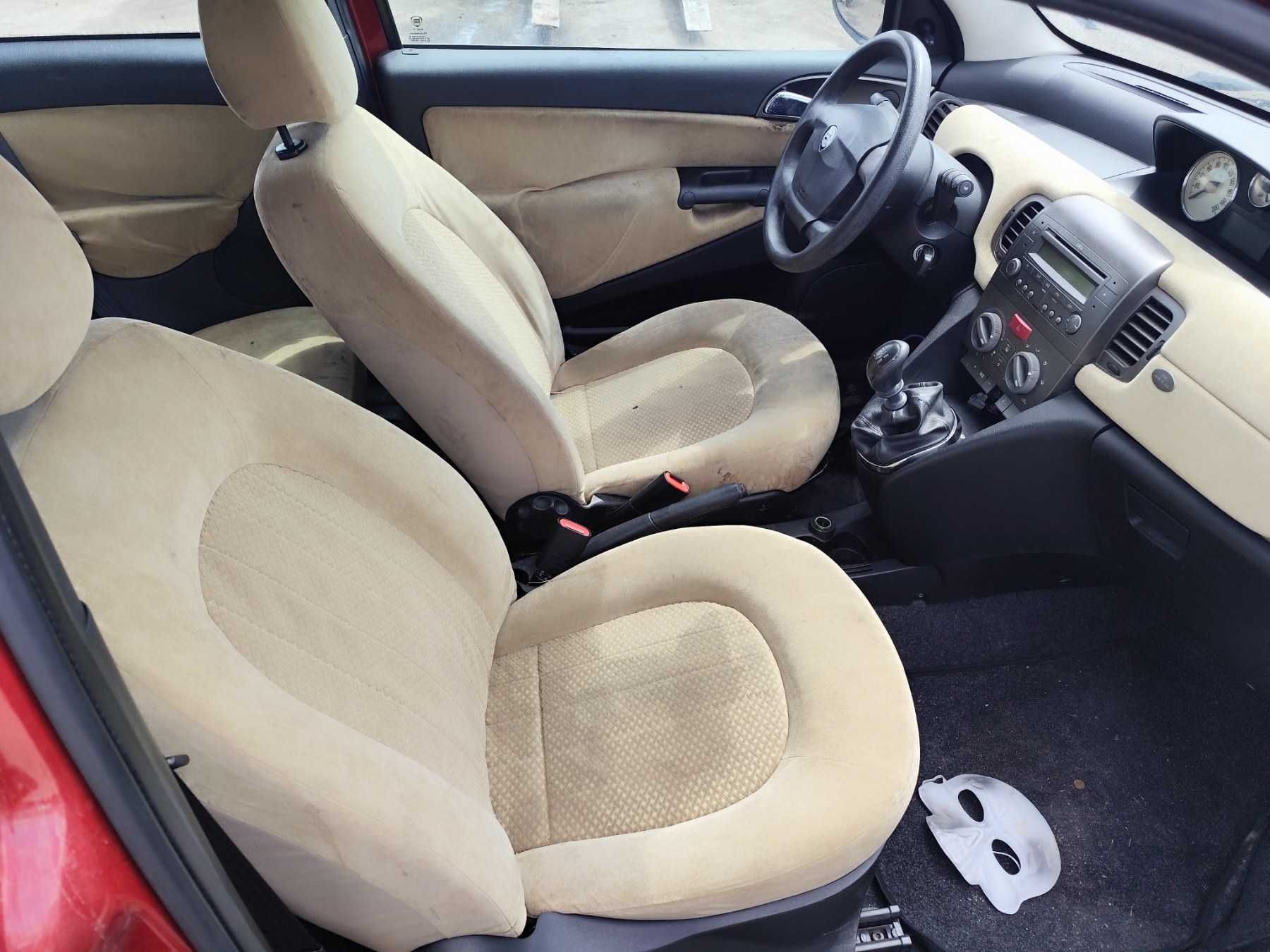 Lancia Ypsilon 1.2 - 60к.с - 2003г. на части