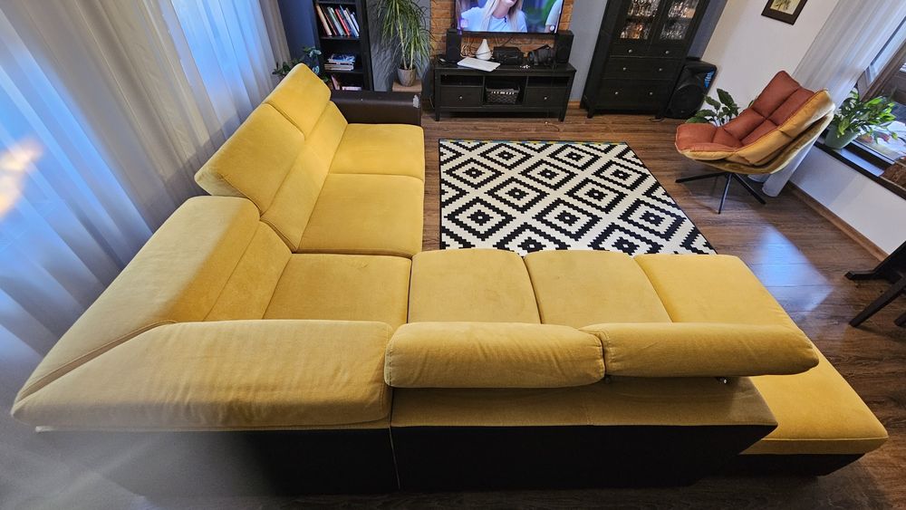 Canapea în formă de L de vânzare – 3000 RON

Se vinde o canapea în for