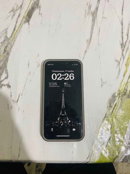 айфон 11 про в хорошем сост