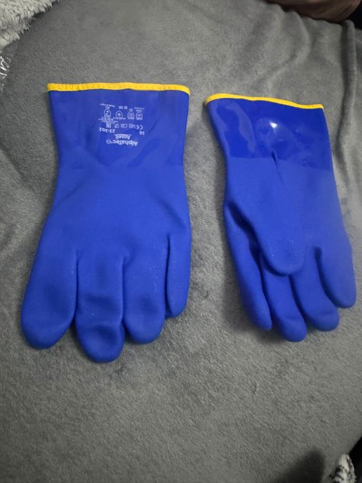 Manusi din cauciuc imblanite!!